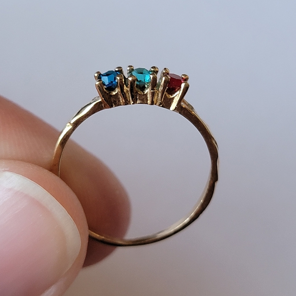 Triple Gemstone Gold Plated Vintage Ring Size 6 Textured Band Dainty - Picture 2 of 13